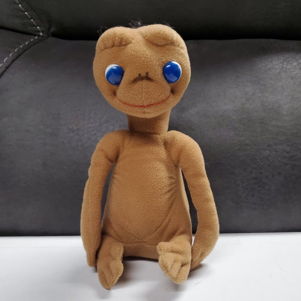 Plush E.T. - Brown - Like New - 7 in Tall - 1982 Vintage